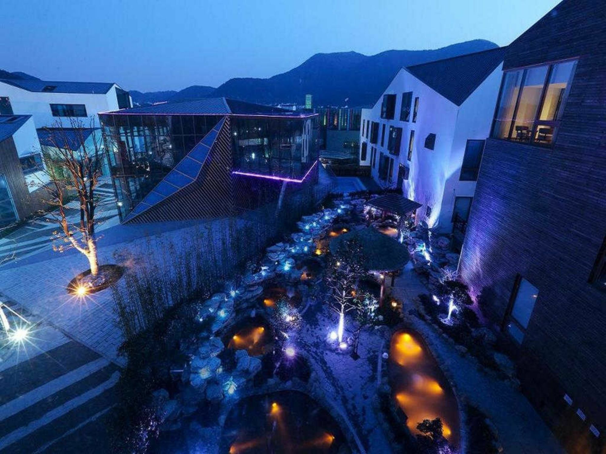 Scholars Shushan Hot Springs Resort Сучжоу Экстерьер фото